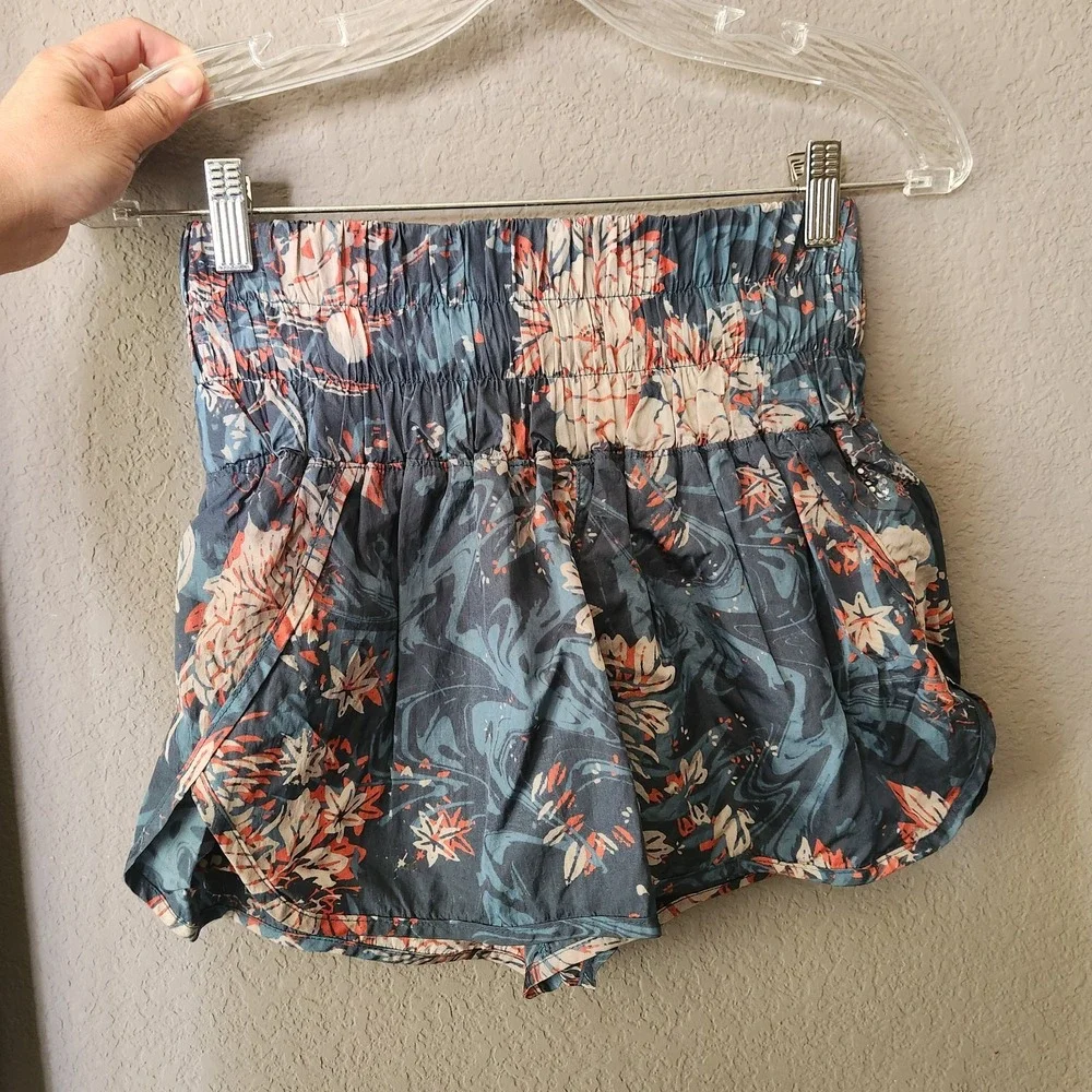 Free People Movement The Way Home Shorts In Empire Jewel Size S Floral‎ Blue